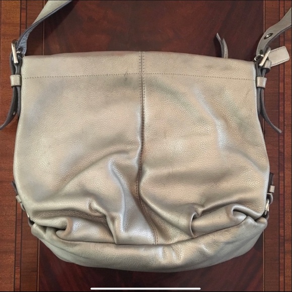 Coach cream/gray/silver shoulder purse - Picture 3 of 7
